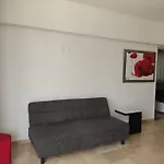 Cozy And Central Apartment!